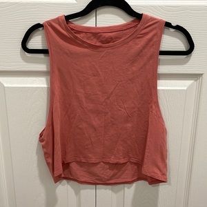 Lululemon crop tank